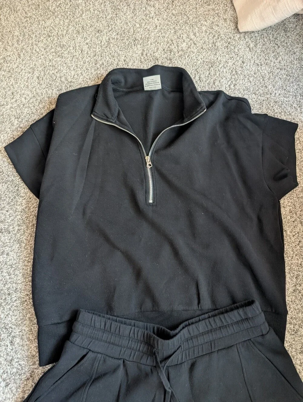 Varley Set- Black Short Sleeve Quarter-Zip Top & Drawstring Shorts Set - Picture 3 of 7